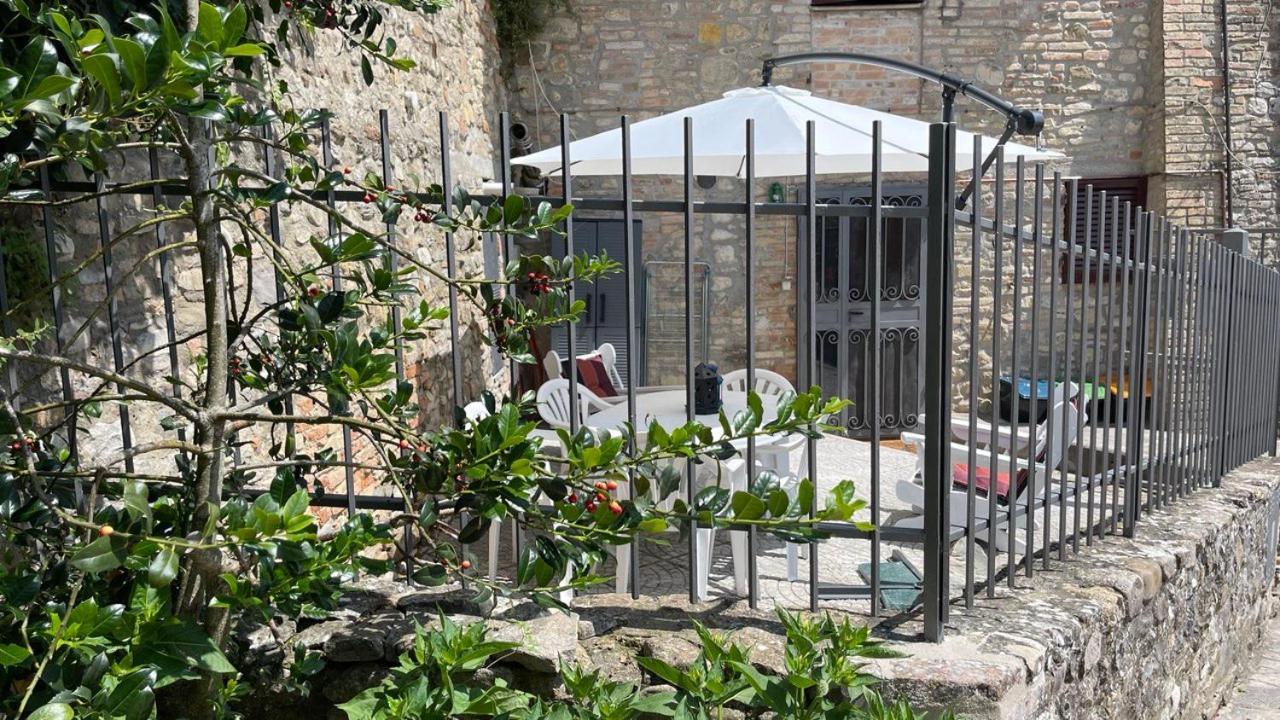 Casa Di Duccio Vila Montone  Exterior foto
